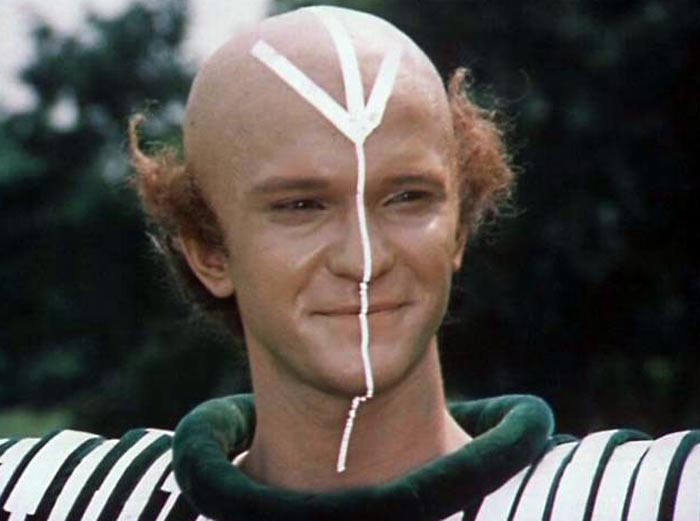 Сергей Рошинец в фильме Гостья из будущего