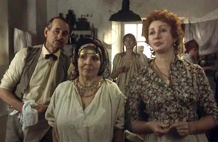 Тамара Муженко в фильме Возвращение Броненосца