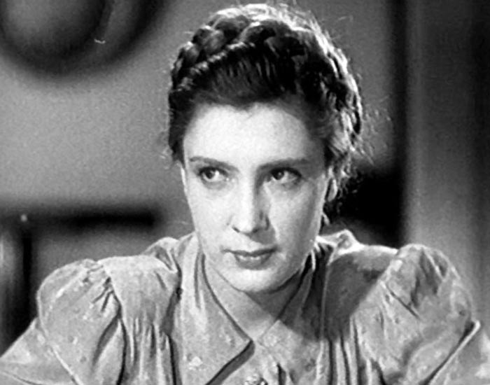 Татьяна Кондракова в фильме Антон Иванович сердится