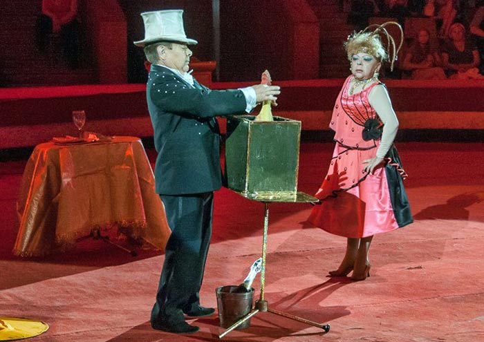 Виктор Бешляга в цирке