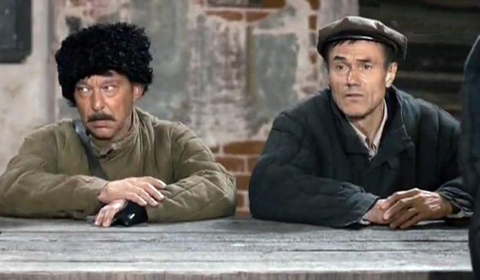 Юрий Оборотов в сериале Две зимы и три лета