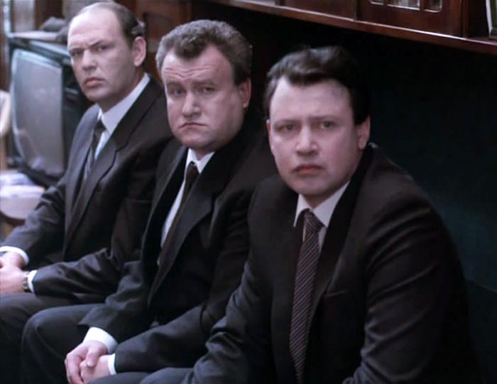 Юрий Одиноков в фильме Сукины дети