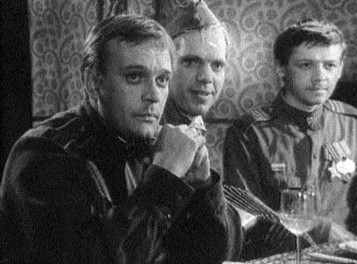 Юрий Овсянко в фильме Долгие вёрсты войны