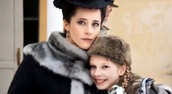 Аделина Коблова в сериале Тайны госпожи Кирсановой