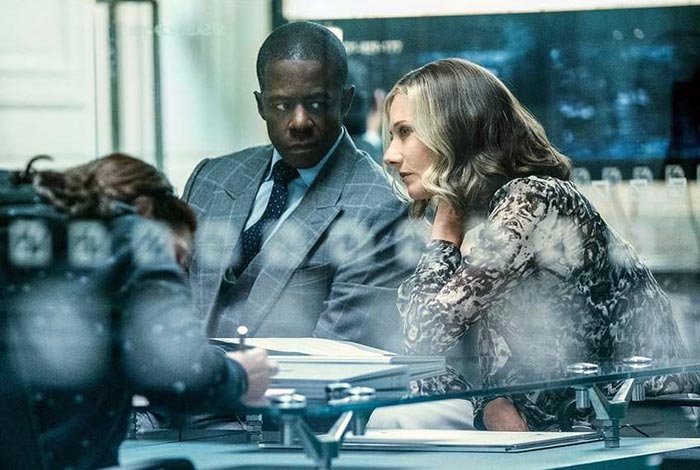 Эдриан Лестер в сериале Ладья