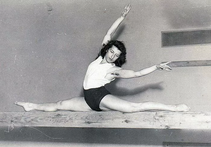 Агнеш Келети бревно