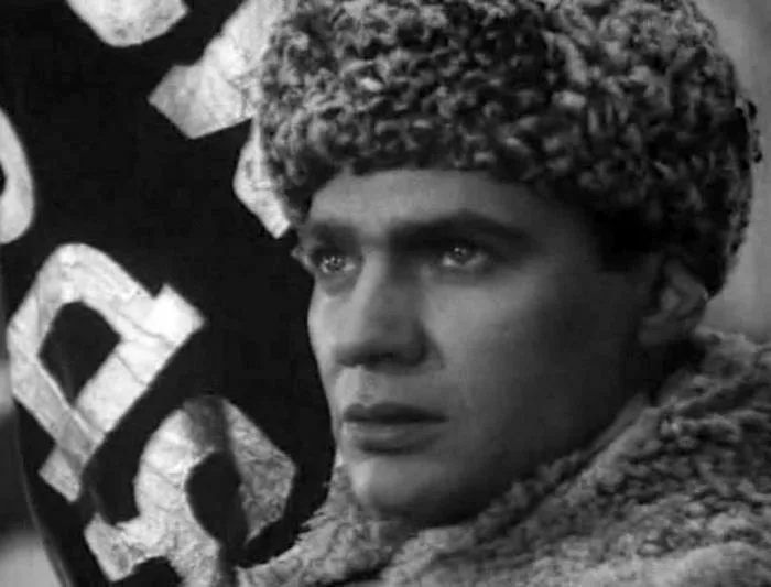 Дмитрий Павлов в фильме Клятва