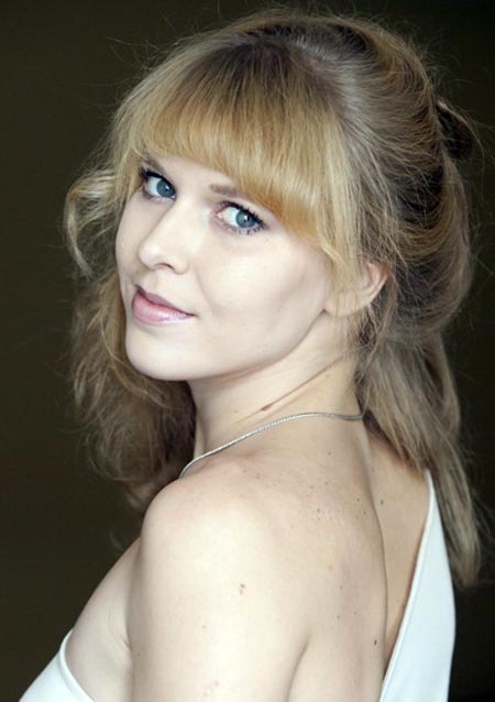 актриса Малого театра Алена Колесникова