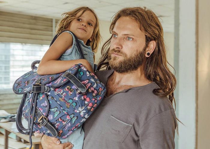 Алессандро Борги в фильме Везучая