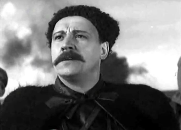Александр Хвыля в фильме Александр Пархоменко