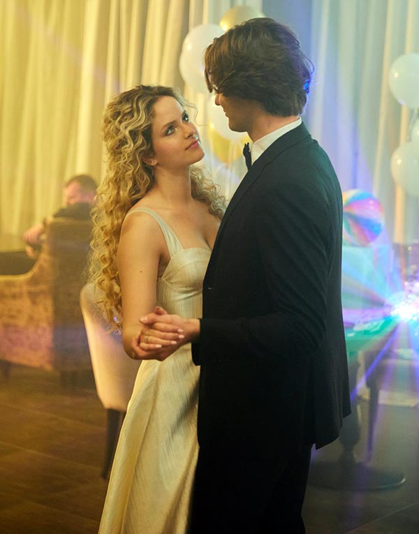 Алиса Кот в сериале Нам не жить друг без друга