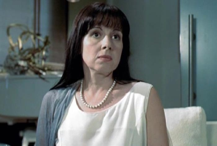 Анастасия Сатыренко в фильме В пистолете шесть патронов