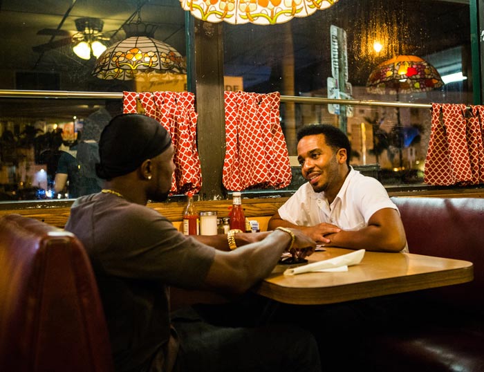 Андре Холланд в фильме Лунный свет