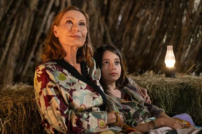 Андреа Савацки в фильме Детектив Табо