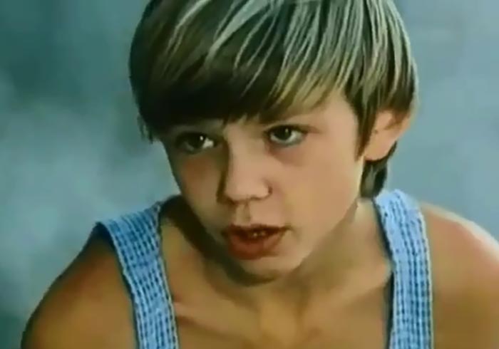 Андрей Тихончик в фильме Примите телеграмму в долг