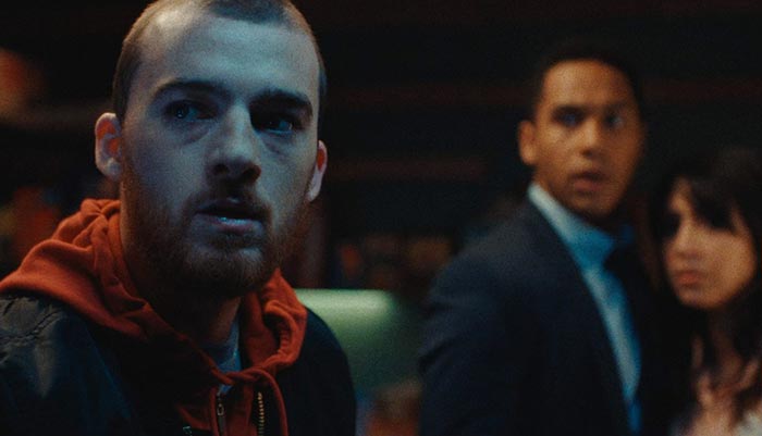 Ангус Клауд в фильме Судная ночь Джекпот