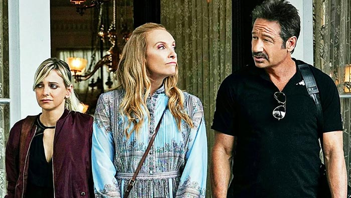 Анна Фэрис в фильме Очень плохая семейка