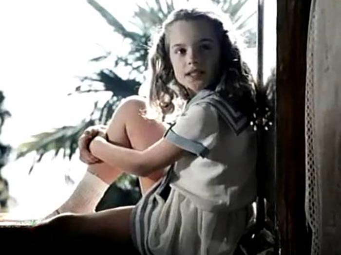 Анна Иванова в фильме Зимний вечер в Гаграх