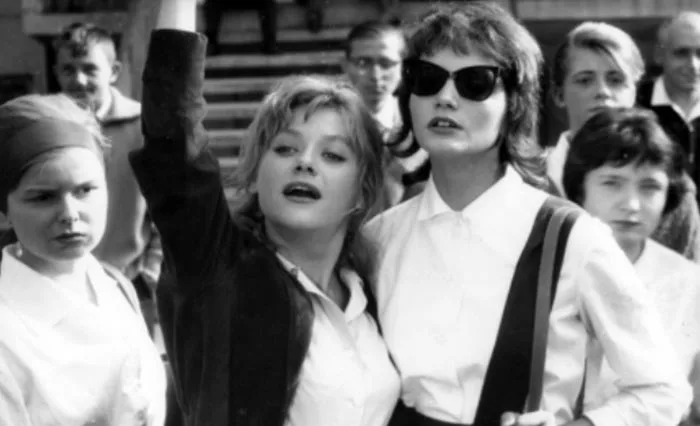 Анна Пруцналь в фильме Беспокойная племянница