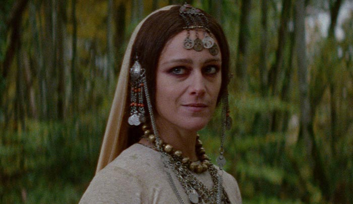 Ариана Лабед в фильме Вурдалак