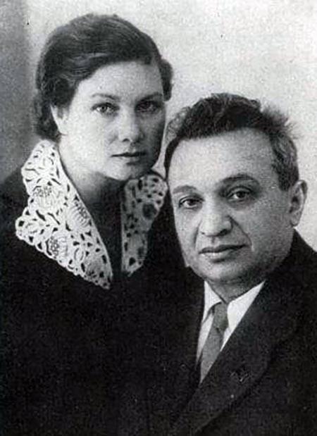 Артем Микоян и жена Зоя