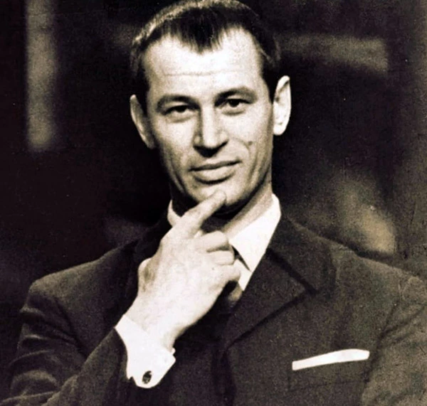 певец Аскольд Беседин