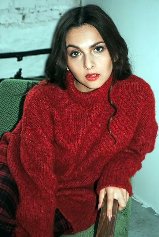 актриса Ася Попович
