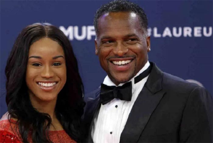 Ато Болдон и Кассандра Миллс