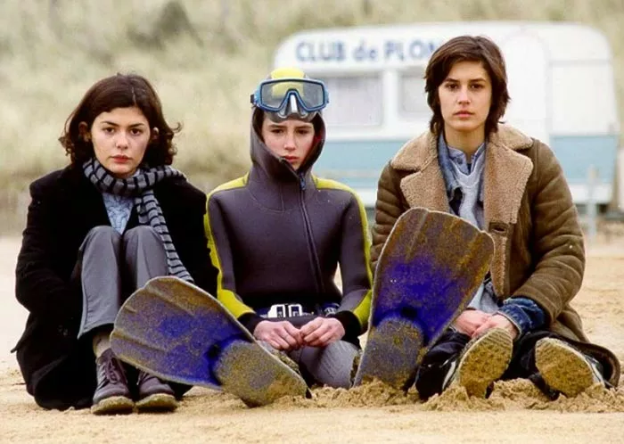 Одри Тоту в фильме Плохие девочки