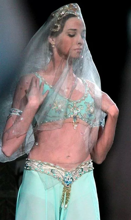 балерина Анна Никулина