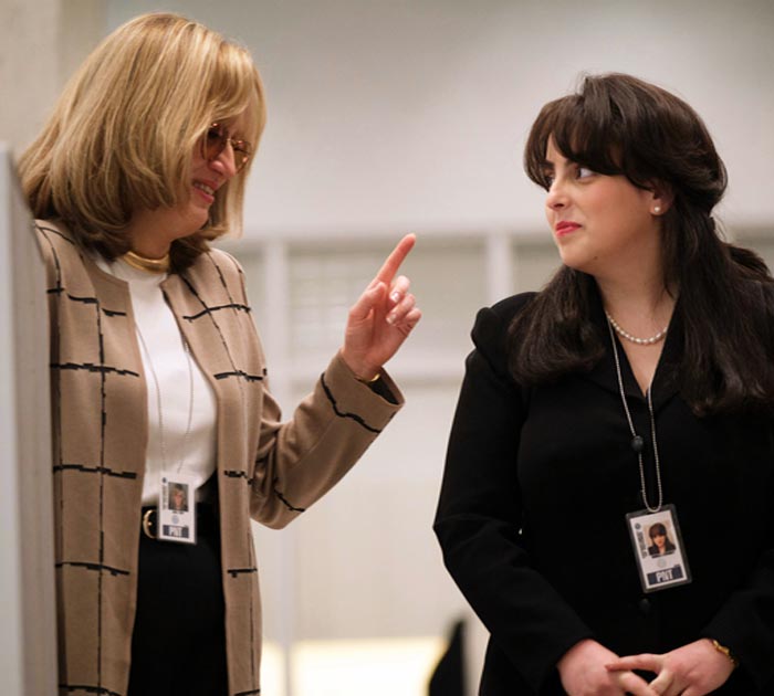 Бини Фелдштейн в сериале Импичмент Американская история преступлений