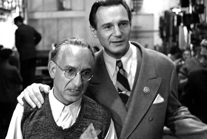 Бен Кингсли в фильме Список Шиндлера