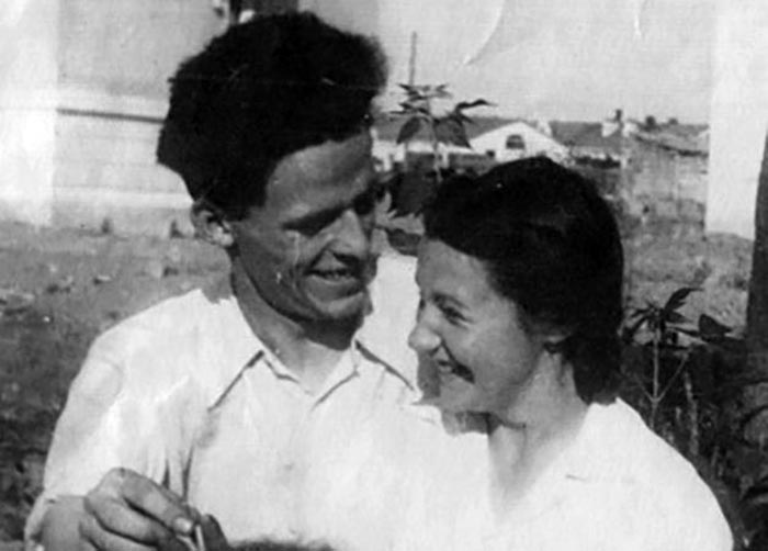 Борис Васильев и жена Зоря в молодости