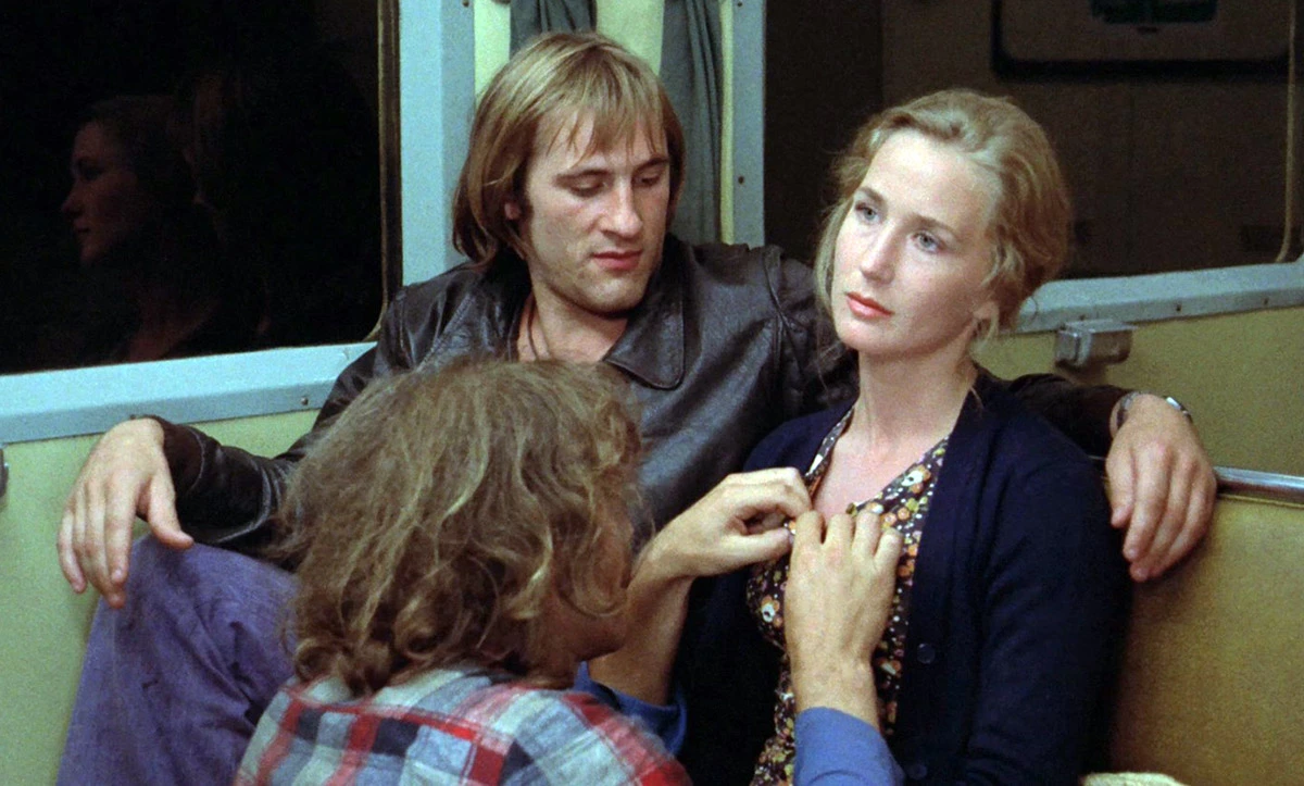 Брижит Фоссе в фильме Вальсирующие