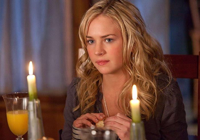 Бритт Робертсон (Britt Robertson) - биография, новости, личная жизнь ...