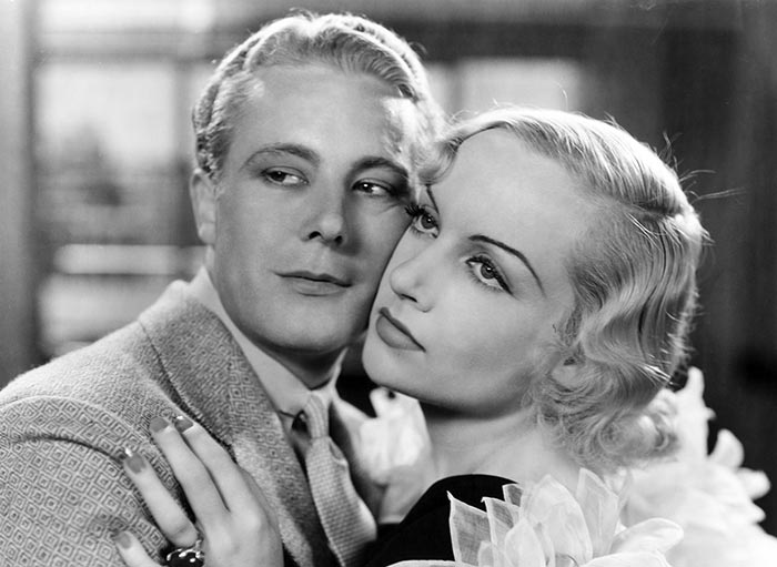 Кэрол Ломбард в фильме Краткий миг