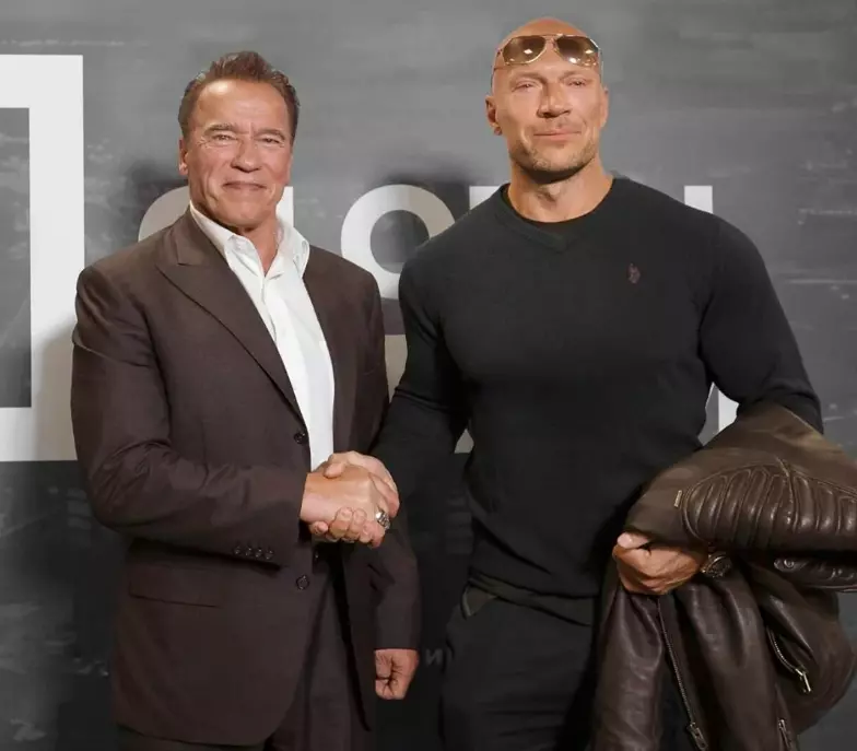 Денис Семенихин и Арнольд Шварценеггер