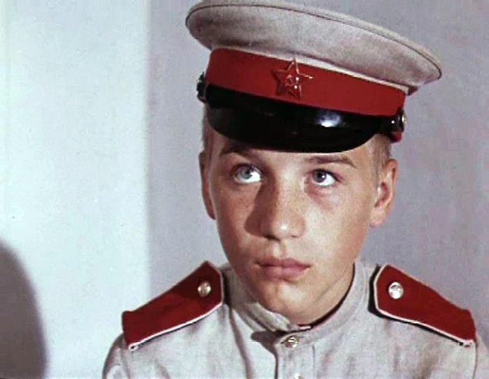 Дмитрий Палеев-Барманский в фильме Алые погоны