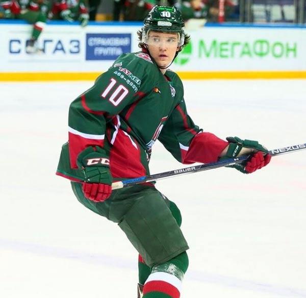 хоккеист Дмитрий Воронков