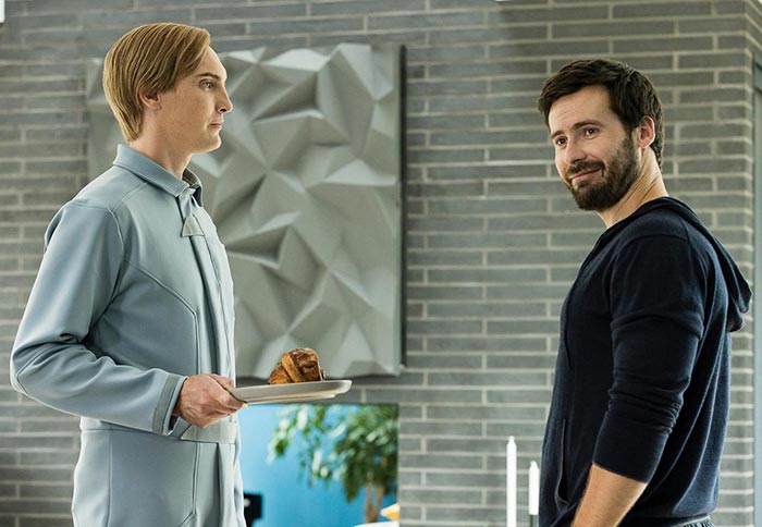 Имон Фаррен в фильме Иллюзия превосходства