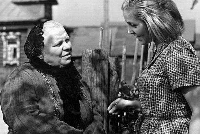 Екатерина Мазурова в фильме Когда деревья были большими