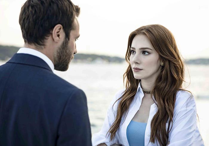 Эльчин Сангу в сериале И в печали и в радости
