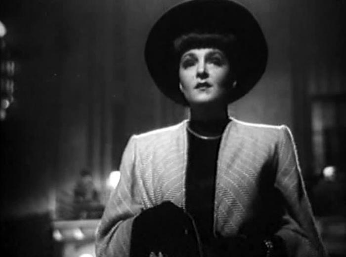 Елена Кузьмина в фильме Русский вопрос