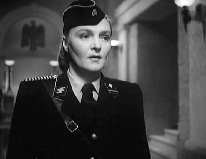 Елена Кузьмина в фильме Секретная миссия