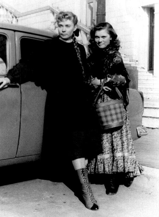 Елена Куракова в фильме Огненные вёрсты