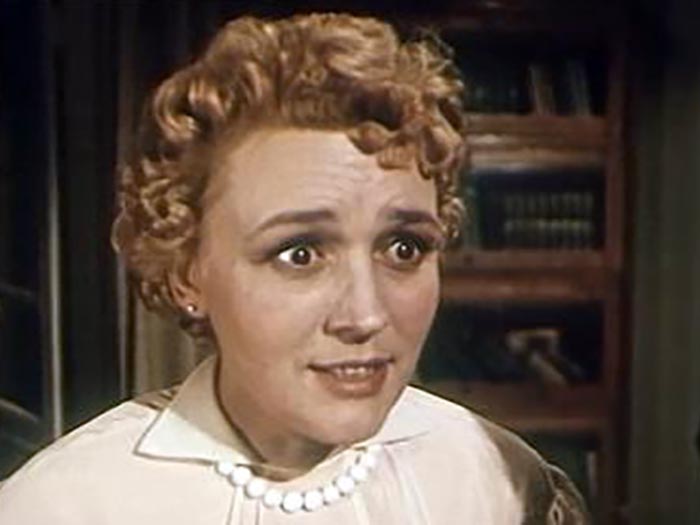 Елена Лицканович в фильме Гори моя звезда