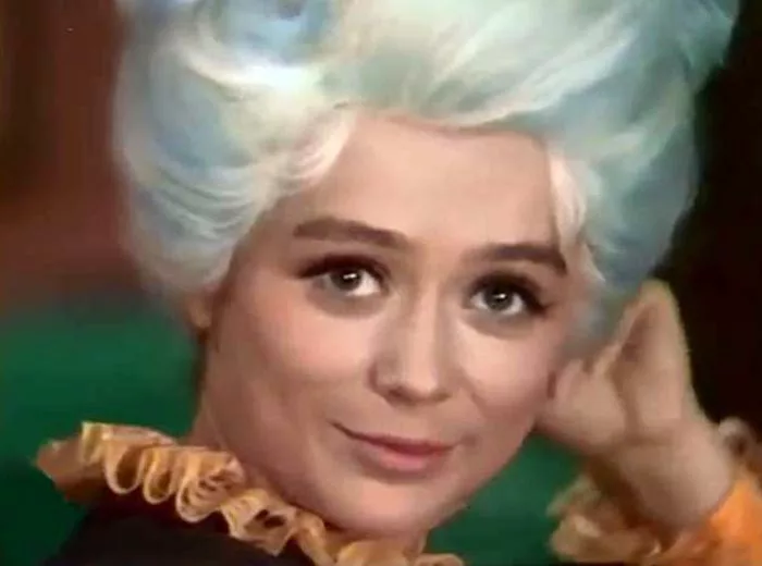 Елена Сатель в фильме-спектакле Ночь ошибок