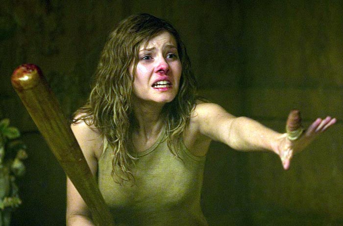 Элиша Катберт в фильме Дом восковых фигур