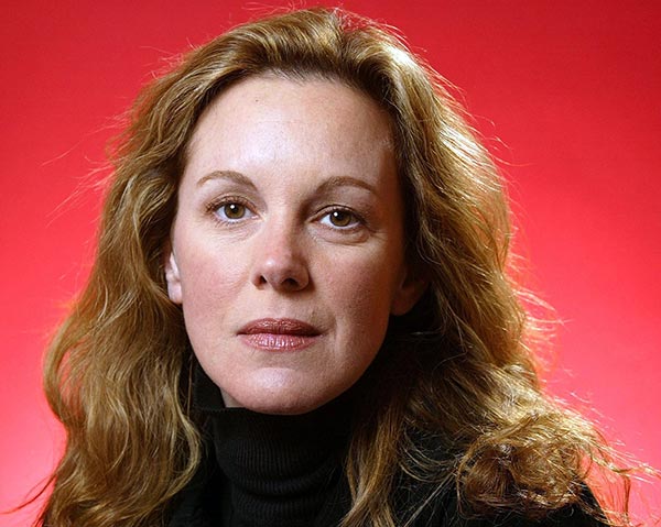 Элизабет Перкинс