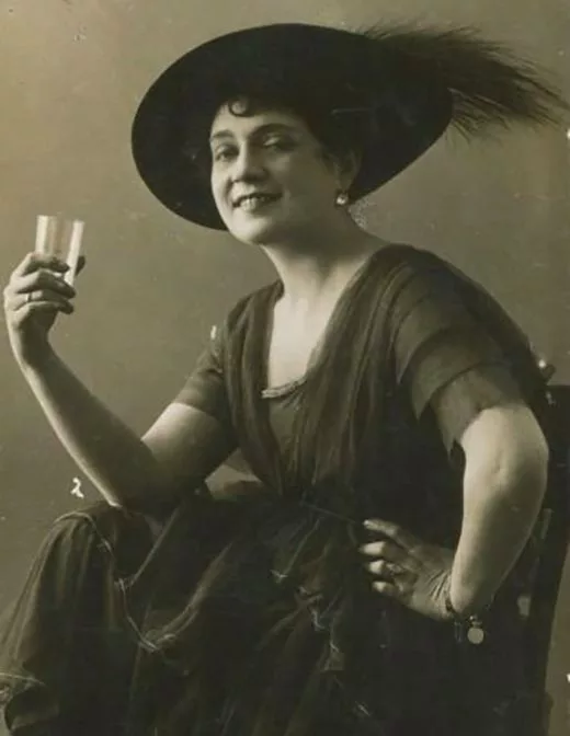 актриса Елизавета Тиме